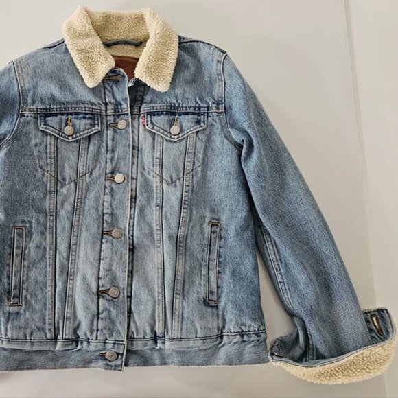 Levi's Original Sherpa Trucker Jacket - worn once! Mint condition - Picture 4 of 7